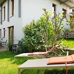 Im Rosengarten