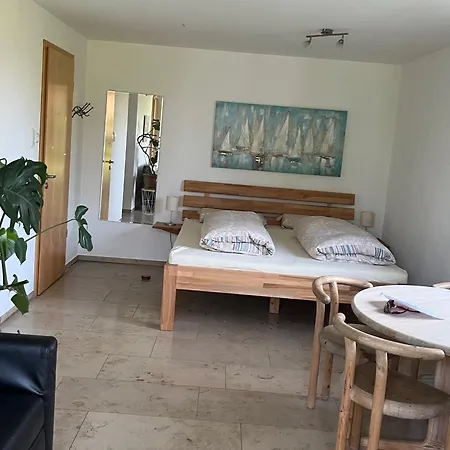 Apartment Im Rosengarten Bodman-Ludwigshafen