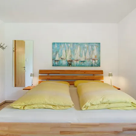 Im Rosengarten * Bodman-Ludwigshafen