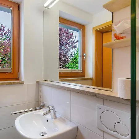 Im Rosengarten Bodman-Ludwigshafen