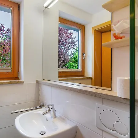 Im Rosengarten Bodman-Ludwigshafen